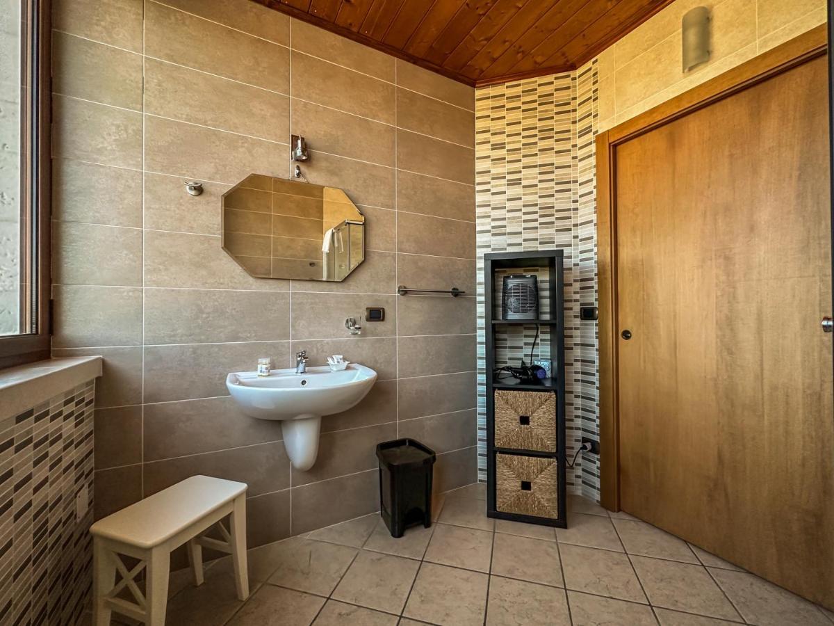 B&B Il Leccio アルベロベッロ エクステリア 写真